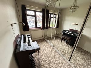 Photo 10- click for photo gallery